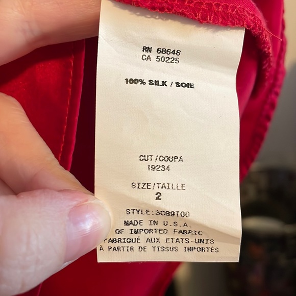 NWT A.B.S. by Allen Schwartz Red Silk Shift Dress. NWT Size 2. - Picture 7 of 12